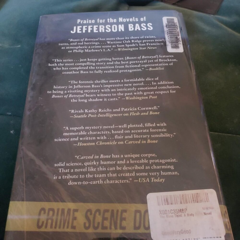 The Bone Thief By Jefferson Bass Hardcover Novel - Picture 2 of 4
